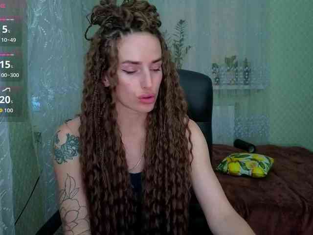 xxadrihanna webcam