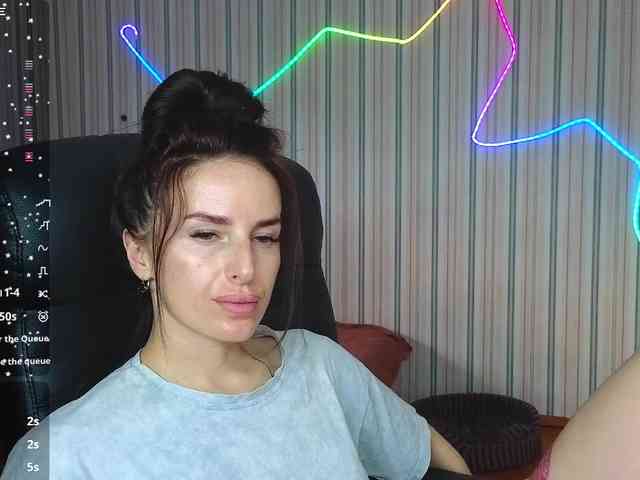 xxadrihanna webcam