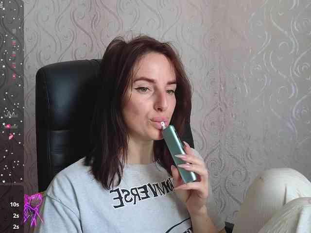 xxadrihanna webcam