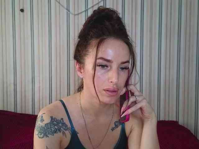 xxadrihanna webcam