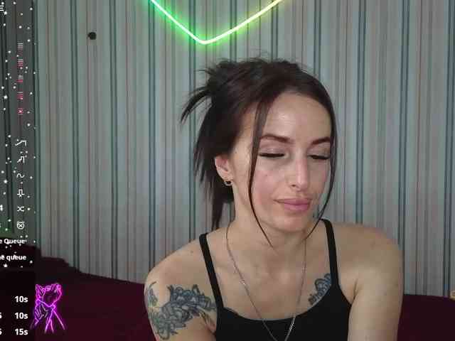 xxadrihanna webcam