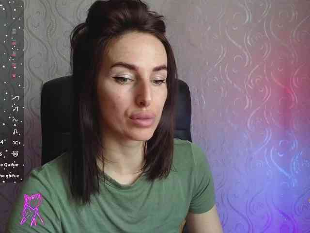 xxadrihanna webcam