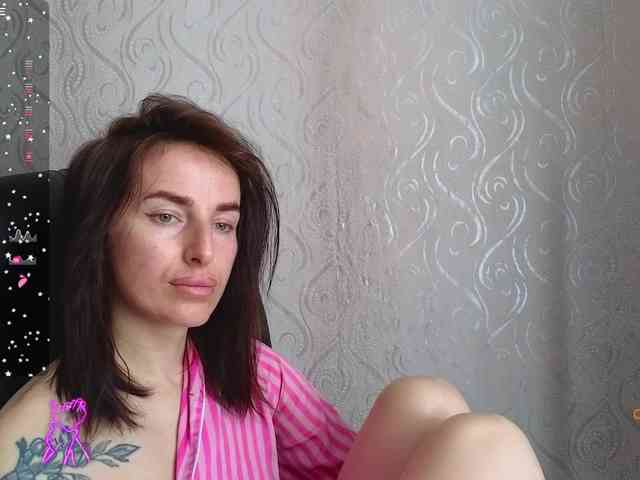 xxadrihanna webcam
