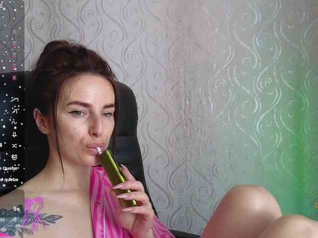 xxadrihanna webcam
