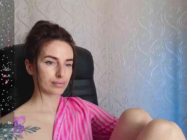 xxadrihanna webcam