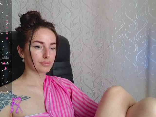 xxadrihanna webcam