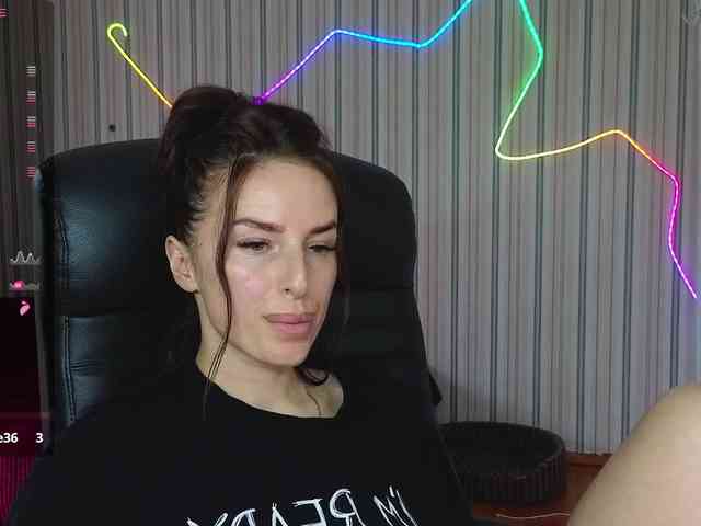 xxadrihanna webcam