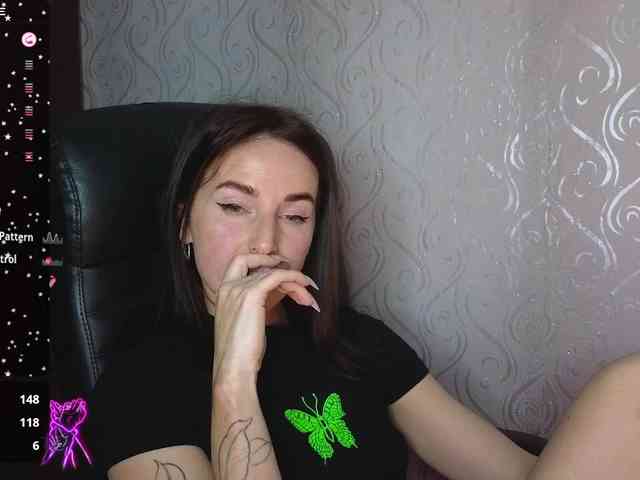 xxadrihanna webcam
