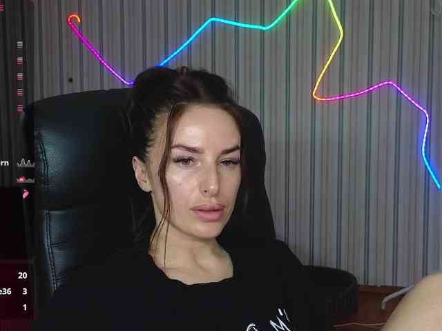 xxadrihanna webcam