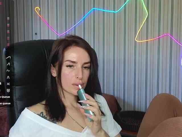 xxadrihanna webcam