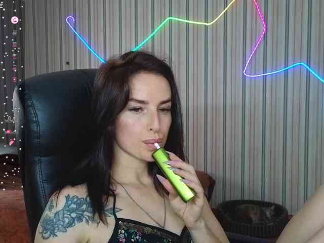xxadrihanna webcam
