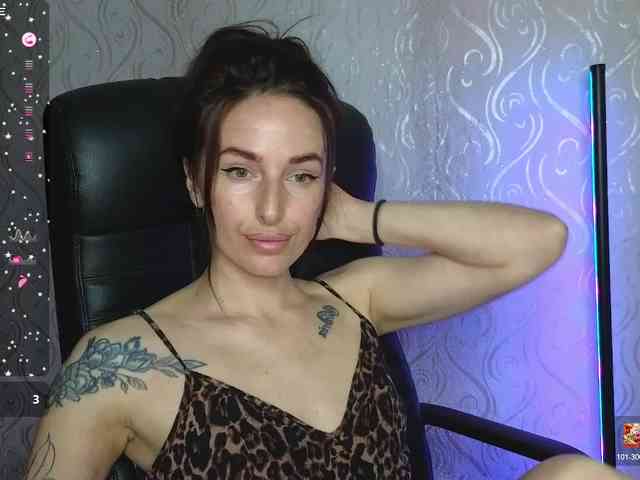 xxadrihanna webcam