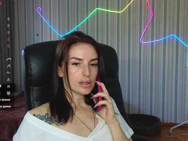xxadrihanna webcam