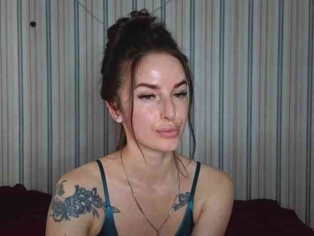 xxadrihanna webcam