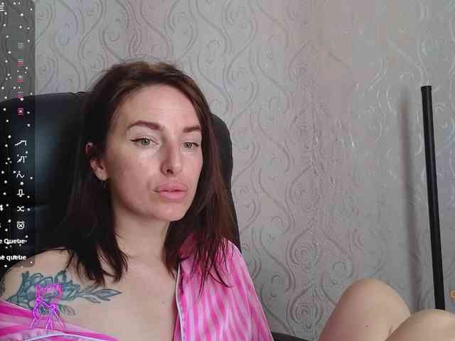 xxadrihanna webcam