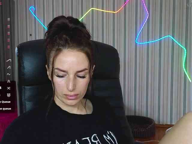 xxadrihanna webcam