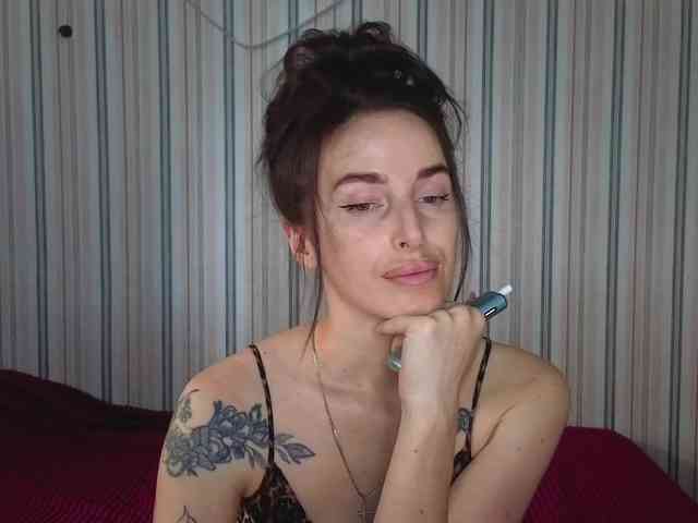 xxadrihanna webcam