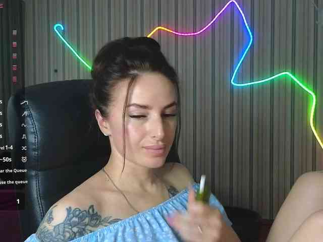 xxadrihanna webcam