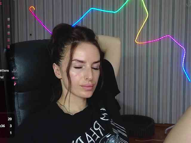 xxadrihanna webcam