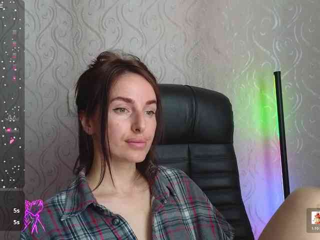xxadrihanna webcam
