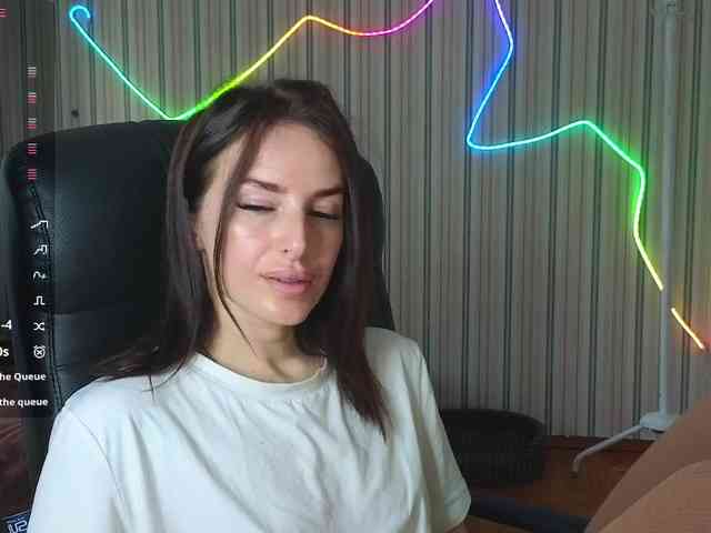 xxadrihanna webcam