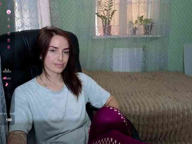 xxadrihanna webcam