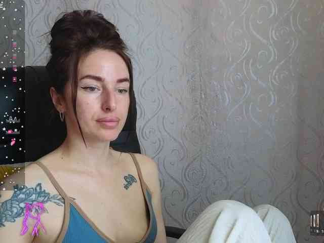 xxadrihanna webcam