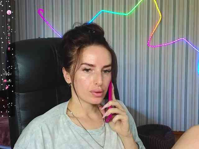 xxadrihanna webcam
