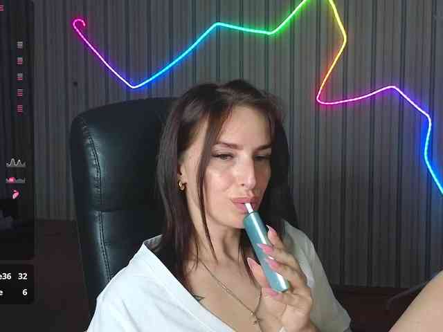 xxadrihanna webcam