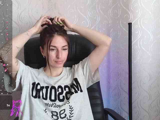 xxadrihanna webcam