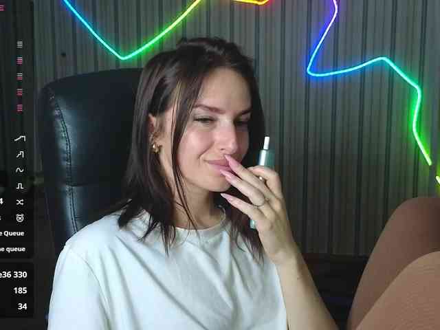 xxadrihanna webcam