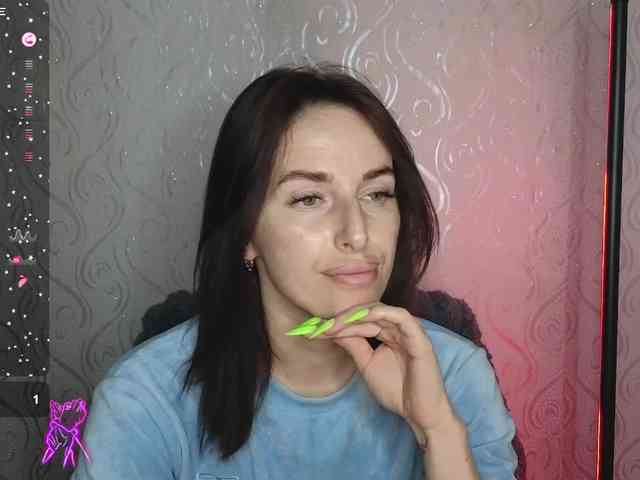 xxadrihanna webcam