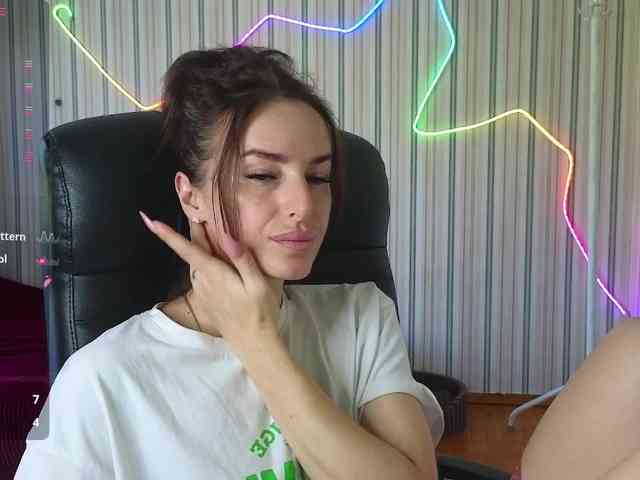 xxadrihanna webcam