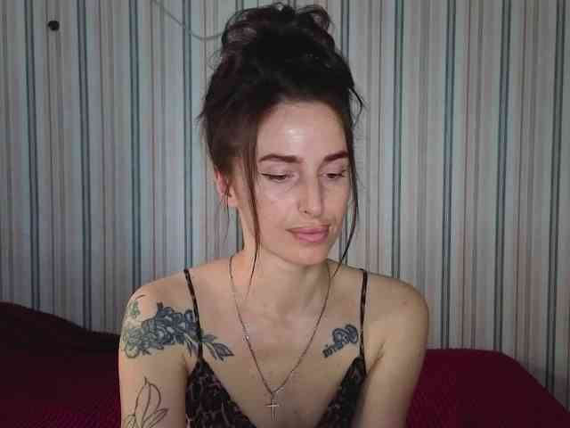 xxadrihanna webcam