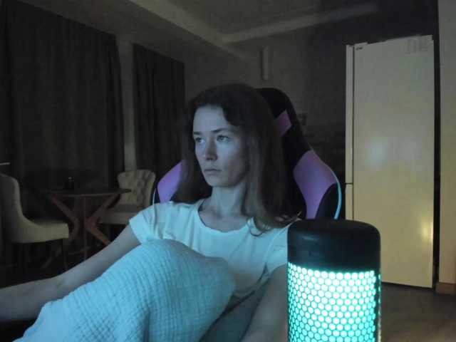 ooksiiii live cam on BongaCams