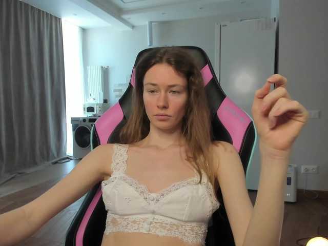 ooksiiii live cam on BongaCams