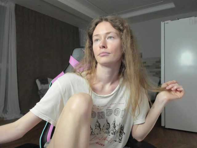 ooksiiii live cam on BongaCams