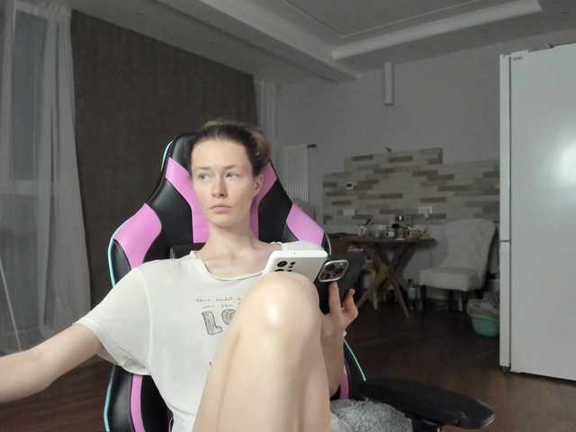 ooksiiii live cam on BongaCams