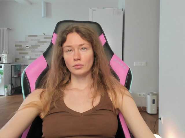 ooksiiii live cam on BongaCams