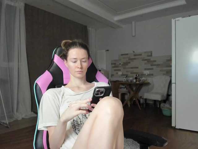 ooksiiii live cam on BongaCams