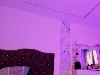 Alysson_18 Porn Show