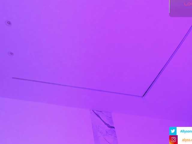 Alysson-18 live cam on BongaCams