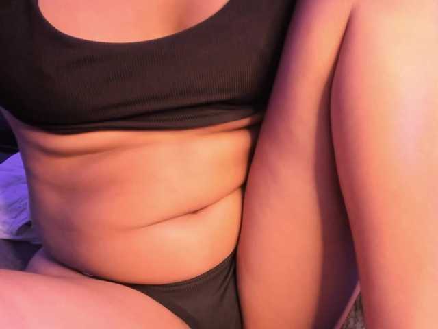 Alysson-18 live cam on BongaCams