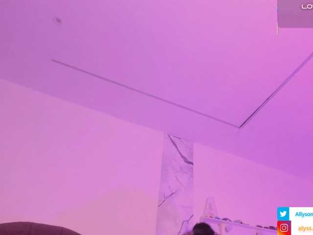Alysson-18 live cam on BongaCams