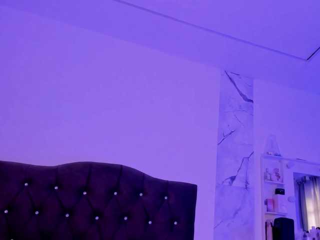 Alysson_18 live cam