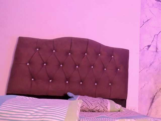 Alysson-18 live cam on BongaCams