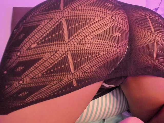 Alysson-18 live cam on BongaCams