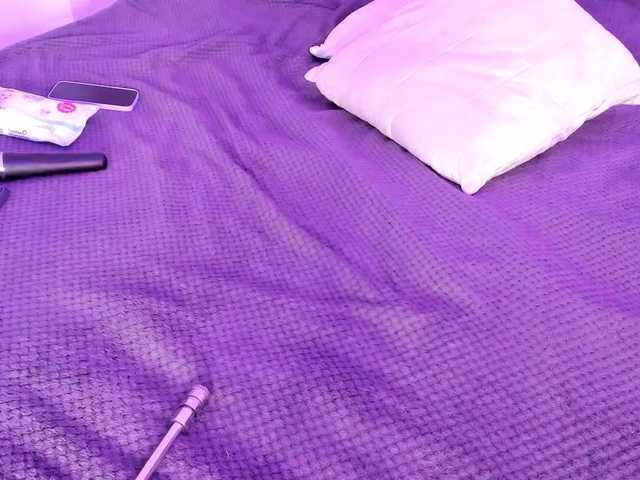Alysson-18 live cam on BongaCams