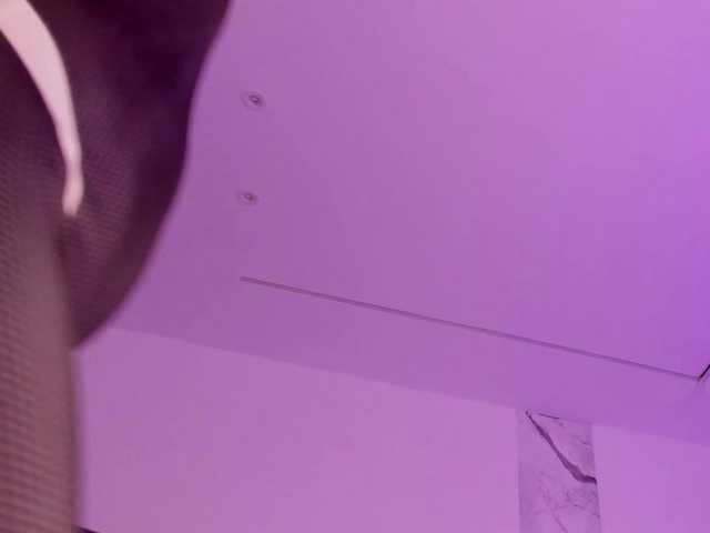 Alysson-18 live cam on BongaCams