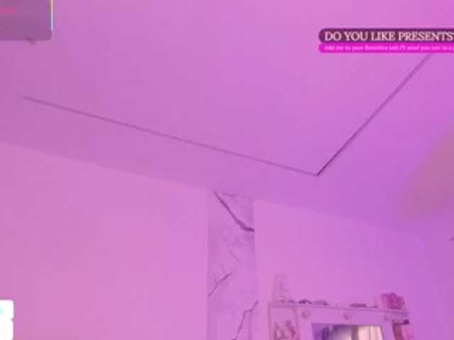 Alysson-18 live cam on BongaCams